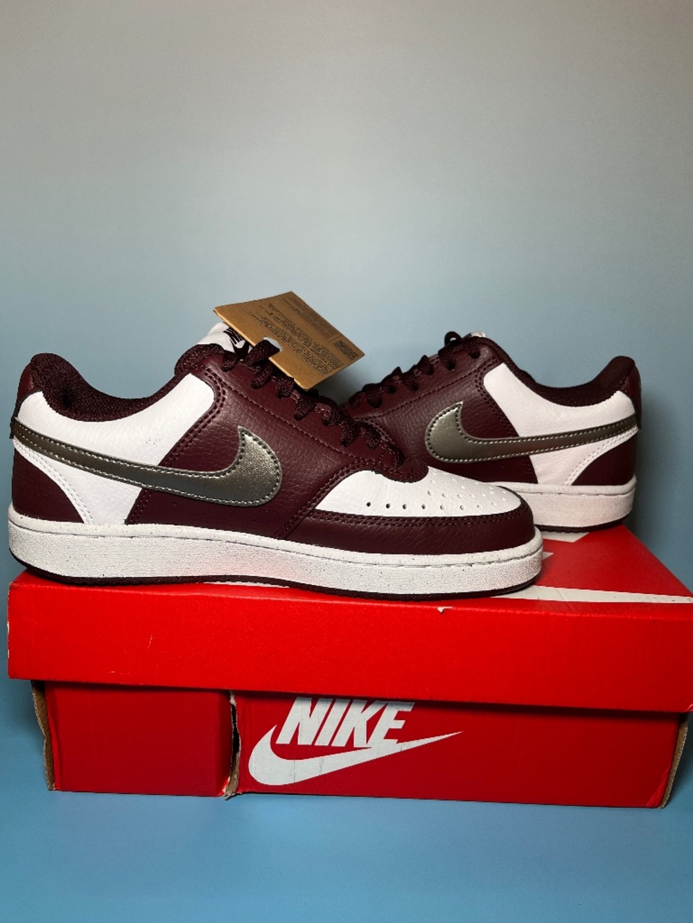 Nike Women's Court Vision Low - Size 5 Wmns